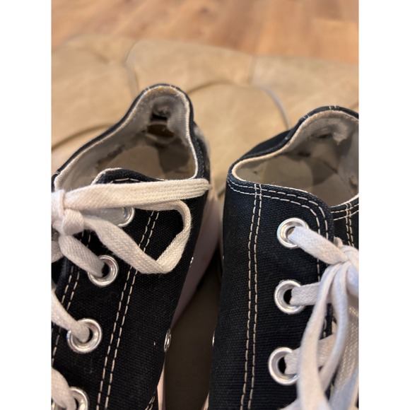 Converse Run Star Hike Low Top Black White Platform Sneakers 168816C Womens 9 - Picture 2 of 7